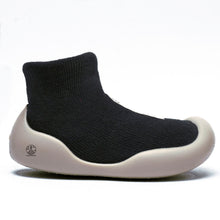 Cargar imagen en el visor de la galería, Botita negra Unisex