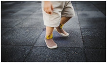 Cargar imagen en el visor de la galería, Botita jirafa