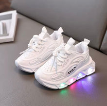 Cargar imagen en el visor de la galería, Zapatilla luminosa
